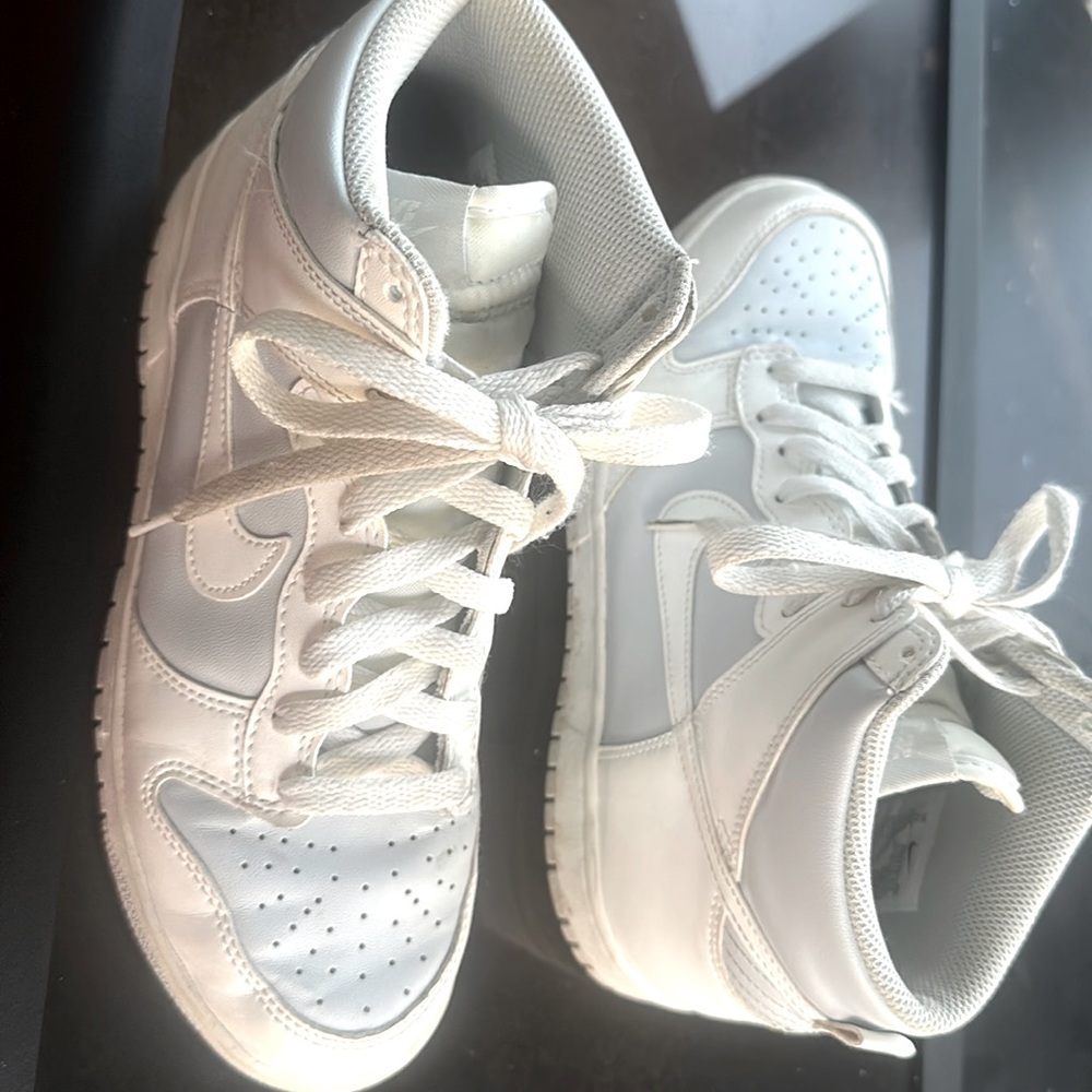 nike dunks (sky blue/grayish color) size 7 youth